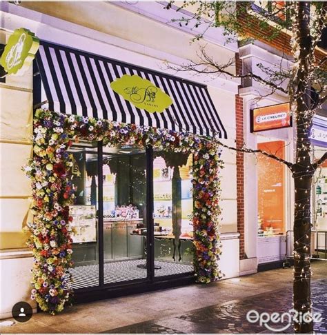 ms b's cakery|wan chai cake shop.